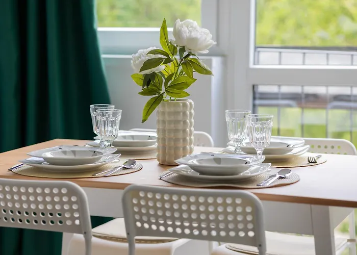 Bright Apartament Warsaw Wola Ideal For Remote Work By Noclegi Renters